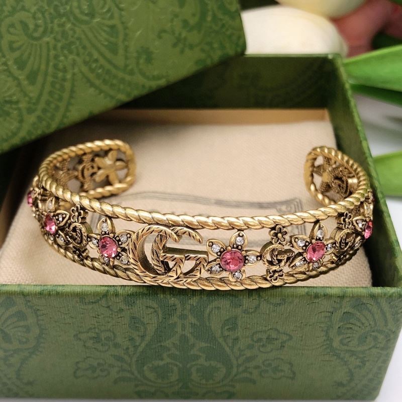 Gvc*1 bracelets